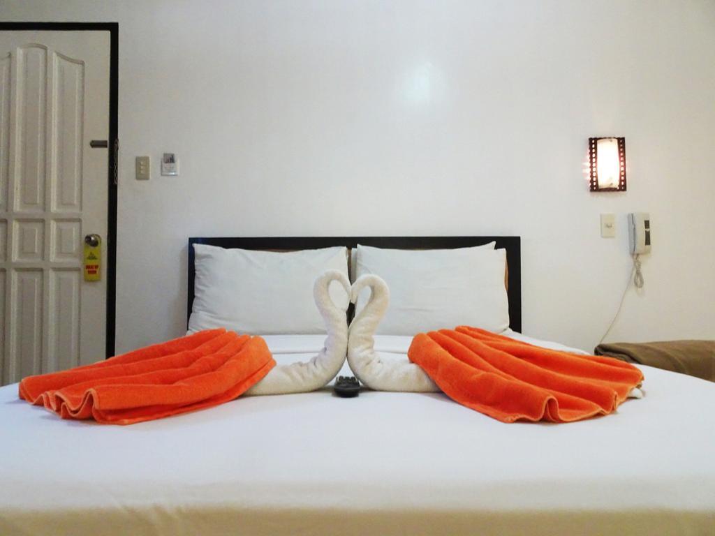 Avana Hills Boracay Liltime Deluxe Suite Balabag  ภายนอก รูปภาพ