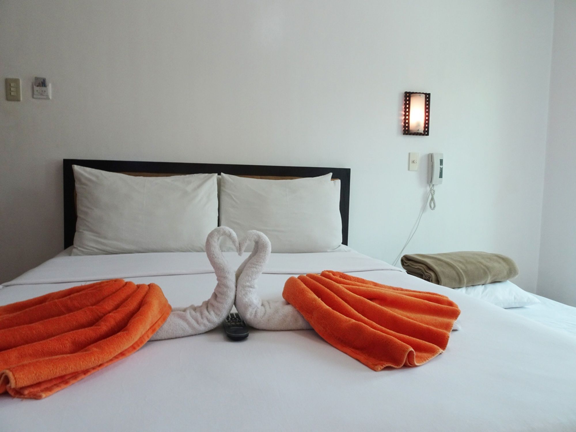 Avana Hills Boracay Liltime Deluxe Suite Balabag  ภายนอก รูปภาพ