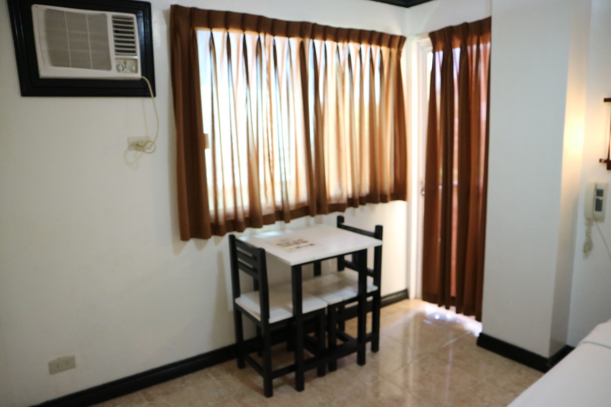 Avana Hills Boracay Liltime Deluxe Suite Balabag  ภายนอก รูปภาพ